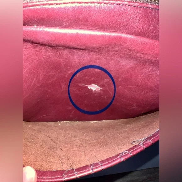 Vintage Genuine Leather Adjustable Cross Body or Shoulder Purse in Burgundy Red - Picture 7 of 7